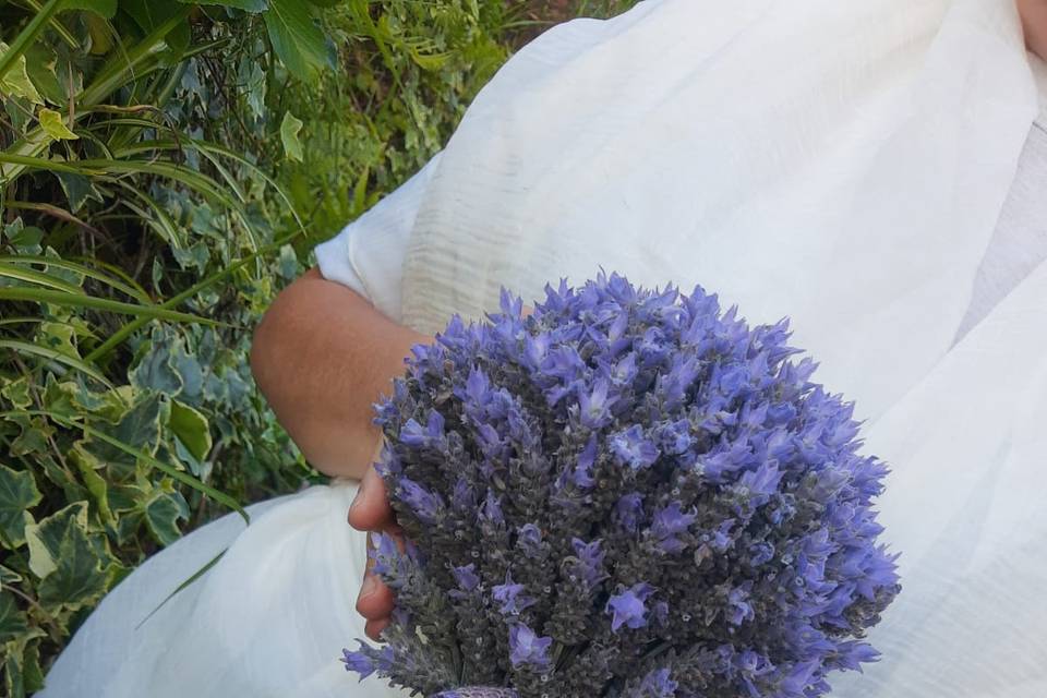 Lavando Flor Viva Buquê