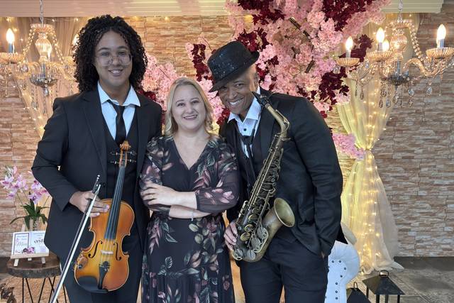 Celebrante e Músicos