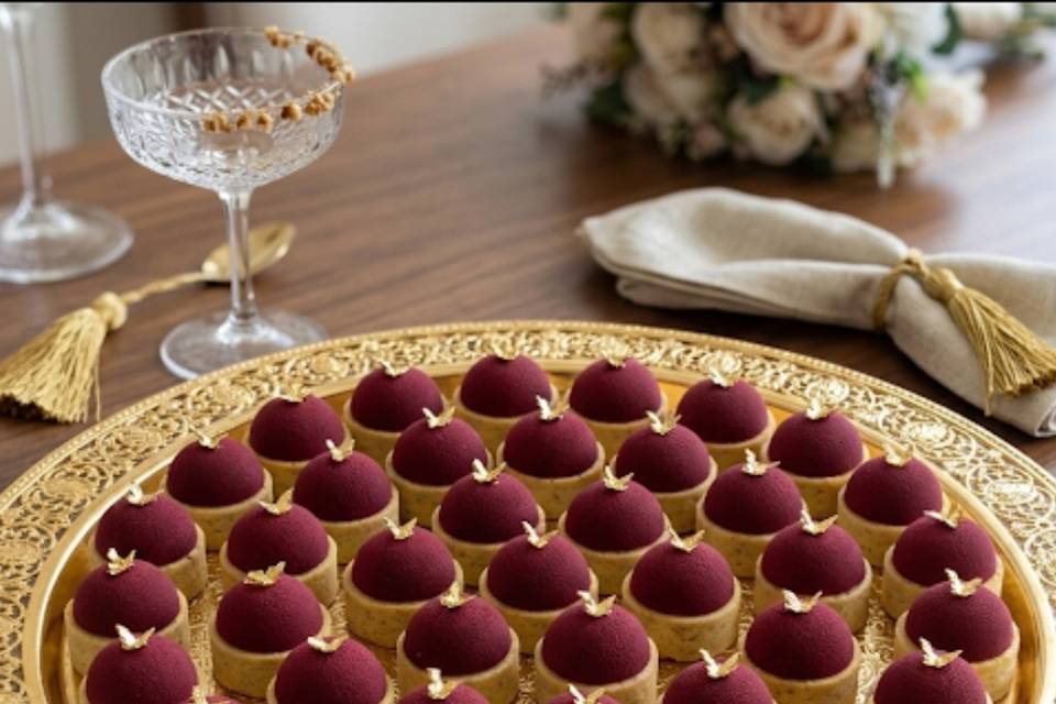 Café arábico, doce da chef e n