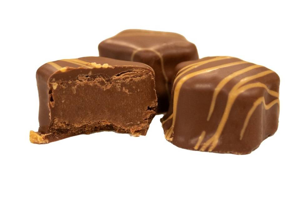 Bombom mousse de castanha