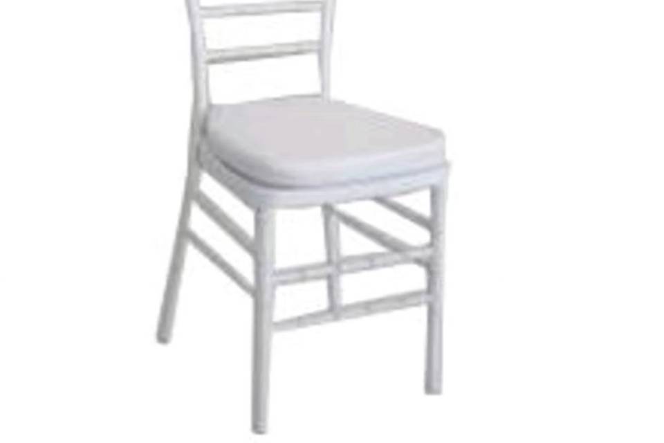 cadeira tiffany branca.