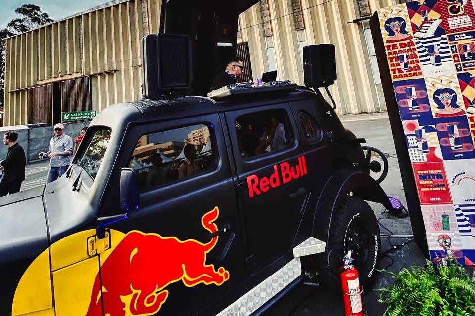 Red Bull - Mita Festival