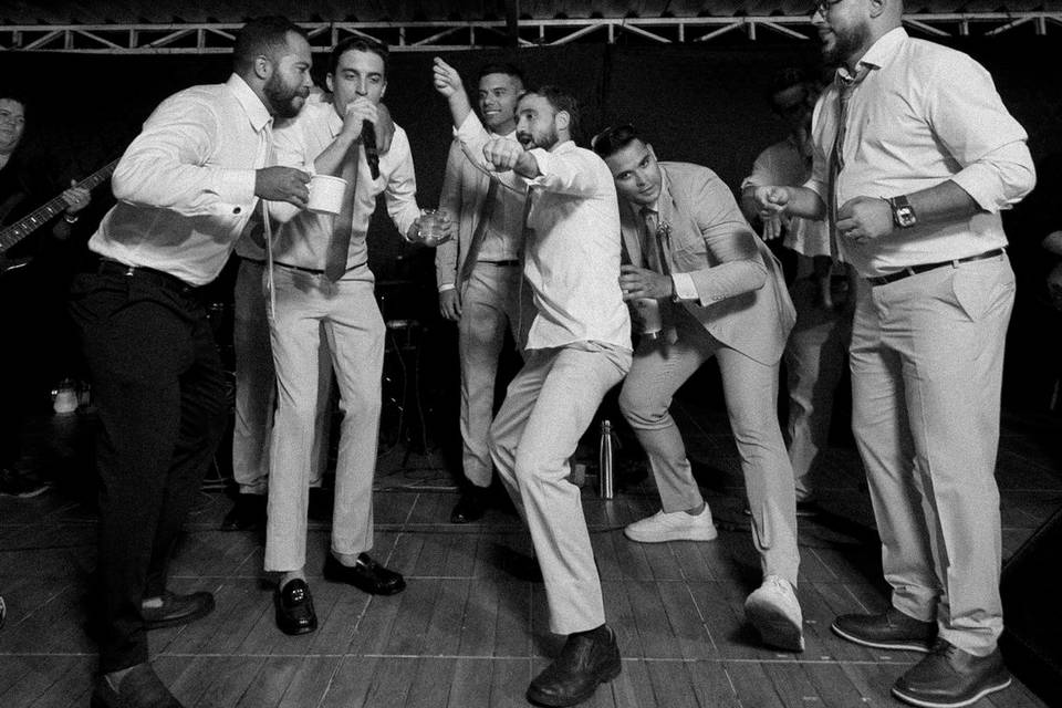 A banda ideal para casamentos