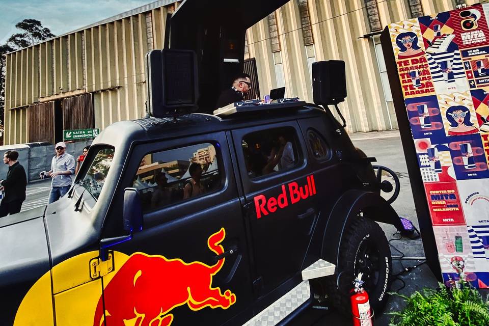 Red Bull - Mita Festival