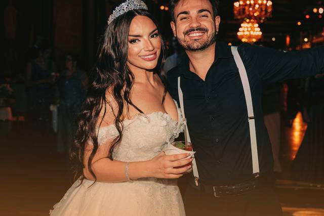 NOIVA COM BARTENDER LIDER