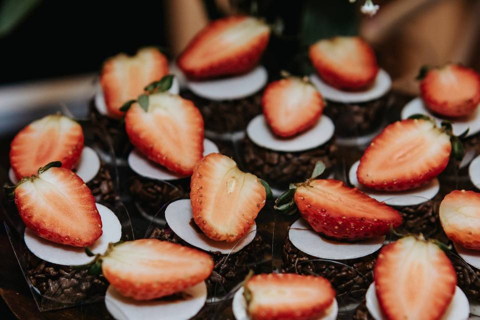 Brigadeiro e hóstia