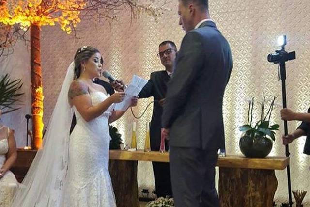 Emoção no momento do sim