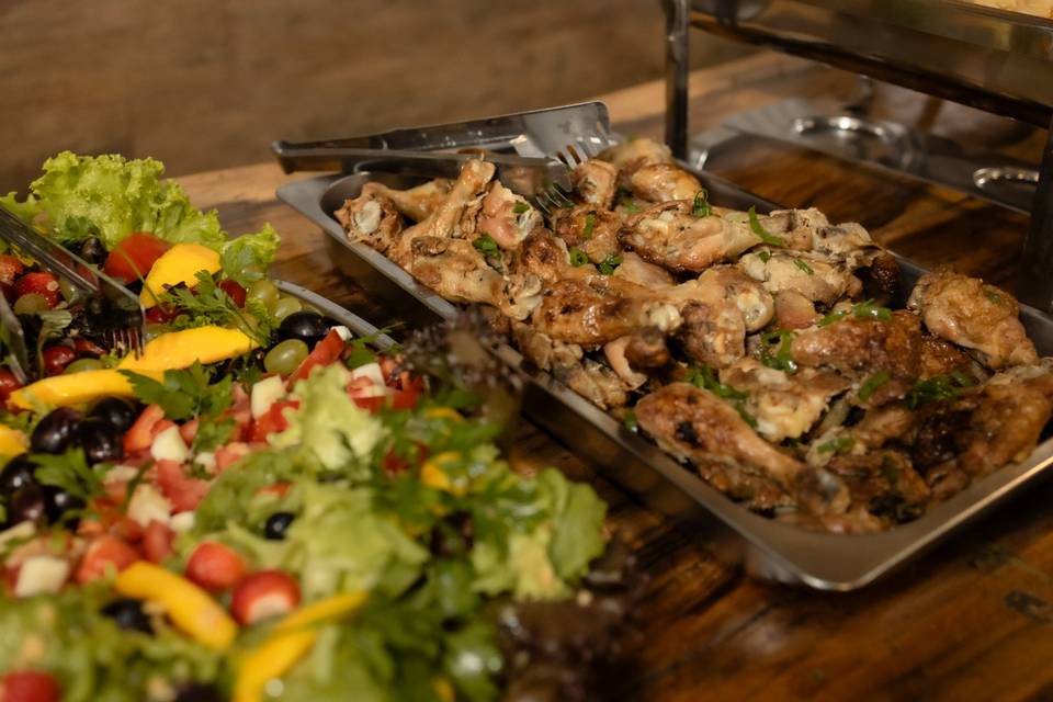Frango assado suculento