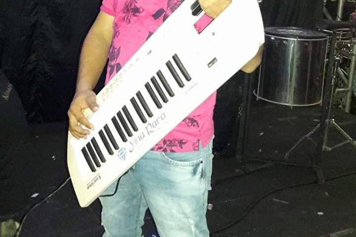 Cleber Silva e banda