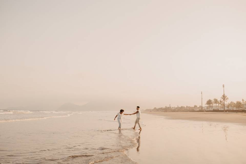 Ensaio de casal na praia