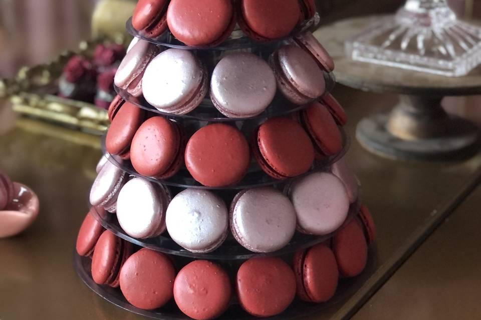 Torre com 60 macarons