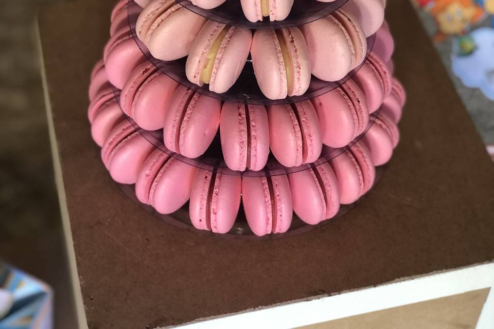 Torre de macarons 60 unidades