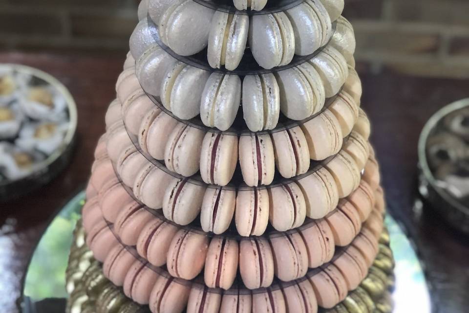 Torre com 200 macarons