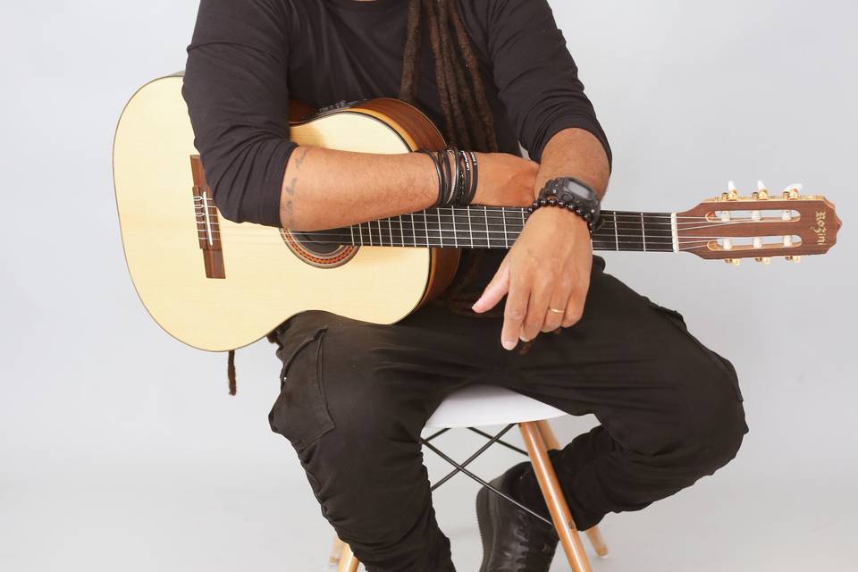 Leo Chaves