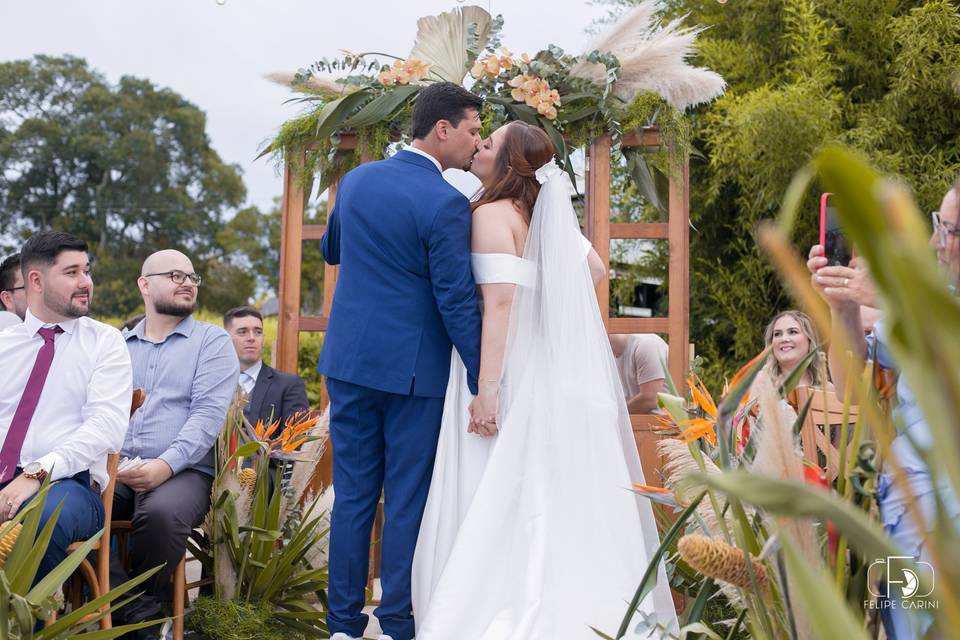 Larissa & Victor