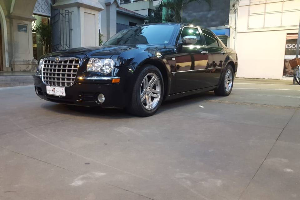 Chrysler 300c Preto