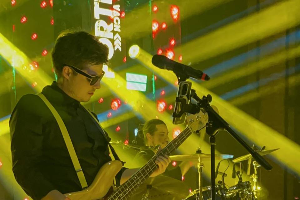 Nosso grande baixista