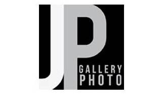 Junior Pereira Gallery Photo Logo