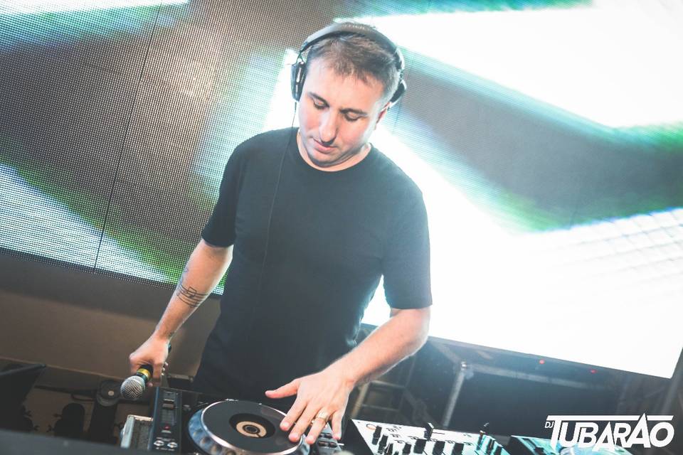 DJ Tubarão