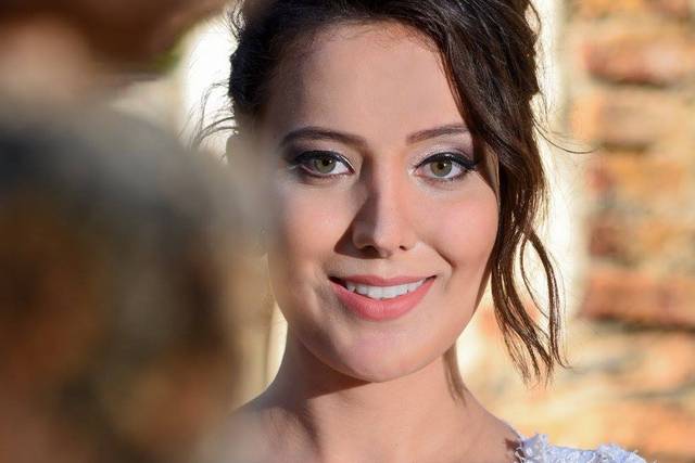 Maquiagem e Penteado