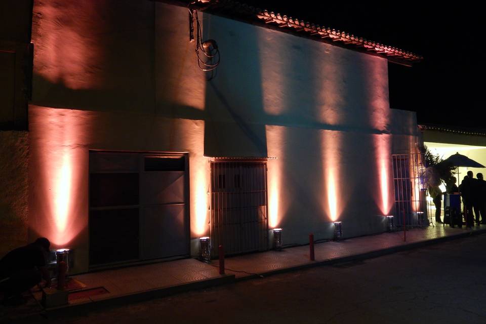 Iluminação de fachada