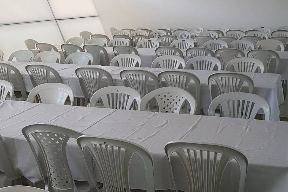 Aluguel de pranchões e toalhas