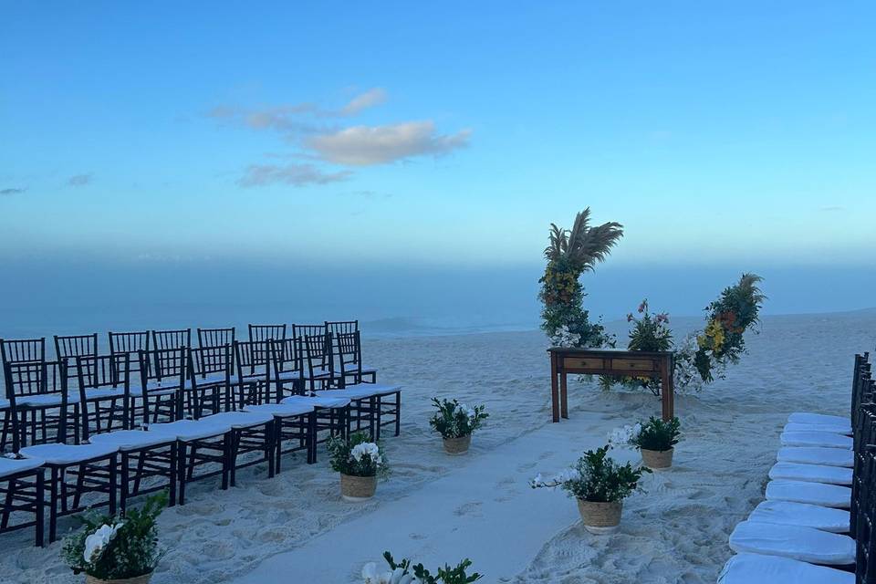 Cerimônia pé na areia