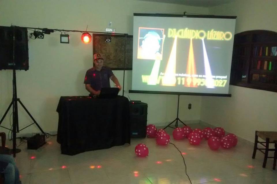 DJ Cláudio Lázaro