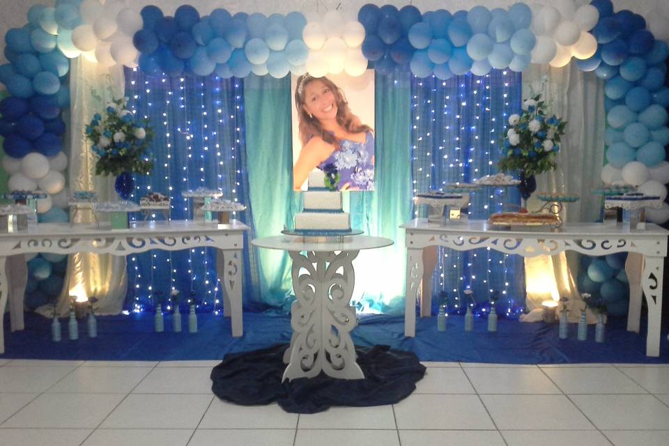 15 anos azul e branco