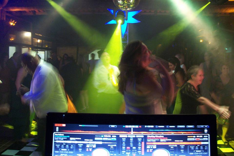 DjNovo
