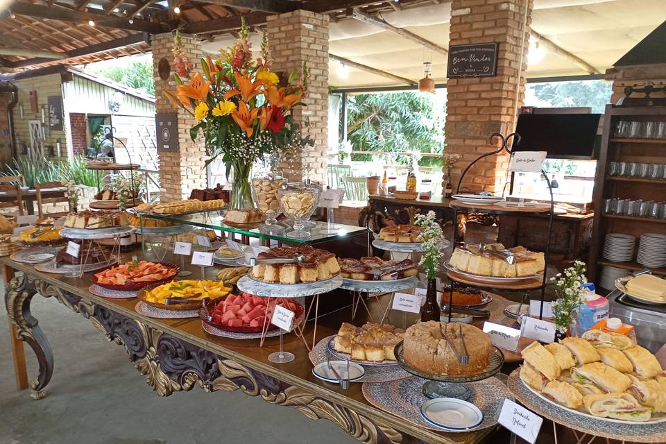 Buffet café colonial