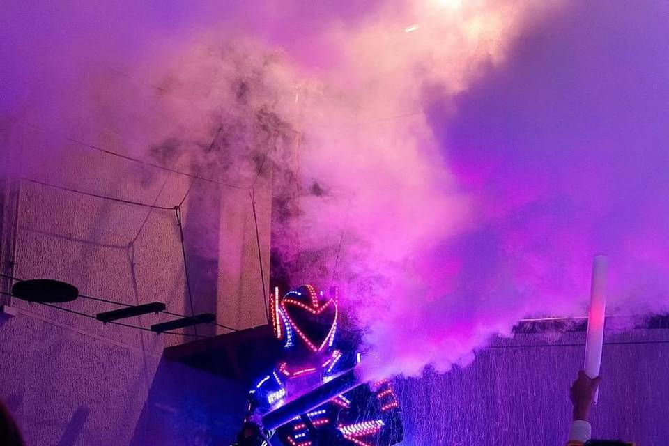 Robô de LED + Bazooka de CO²