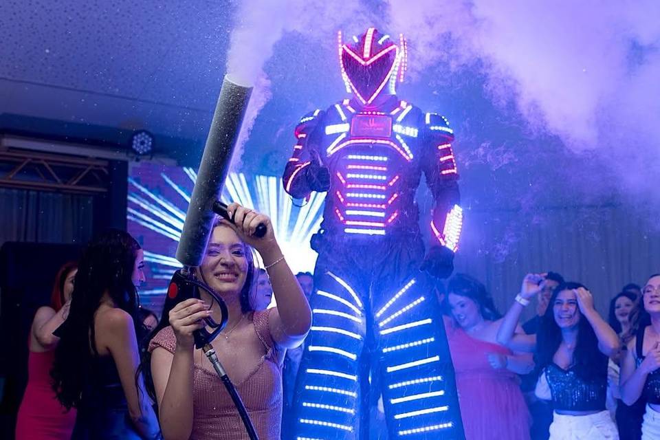 Robô de LED + Bazooka de CO²