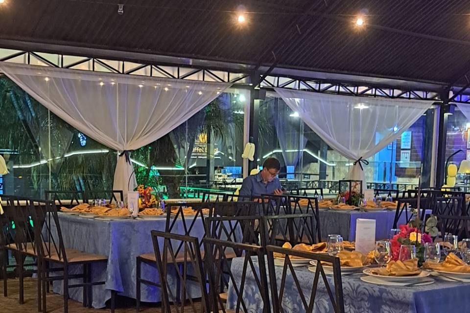 Preparativos para evento