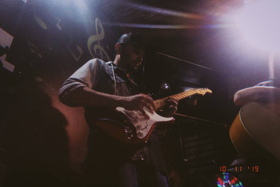 Alex guitar