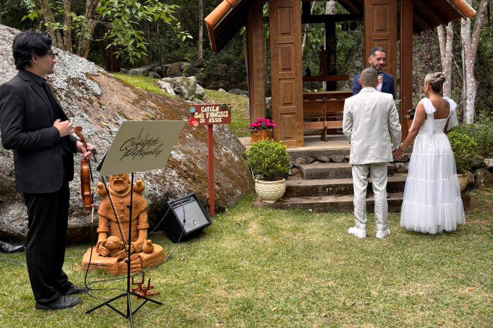 Elopement Wedding - Violino