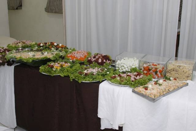 Mesa Mix de Saladas