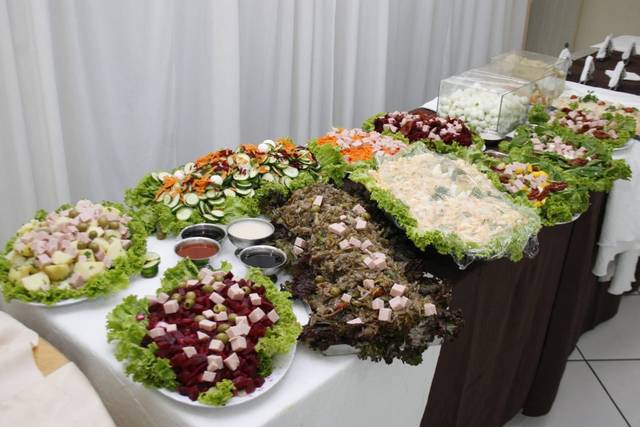 Mesa Mix de Saladas