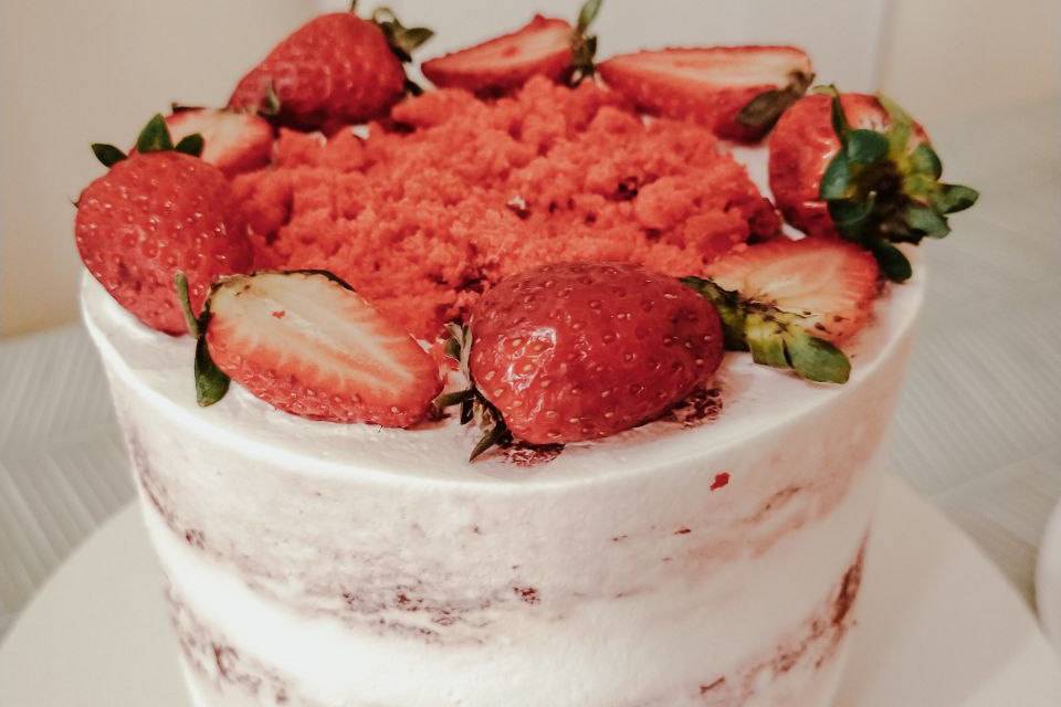 Semi Naked Cake - Red Velvet