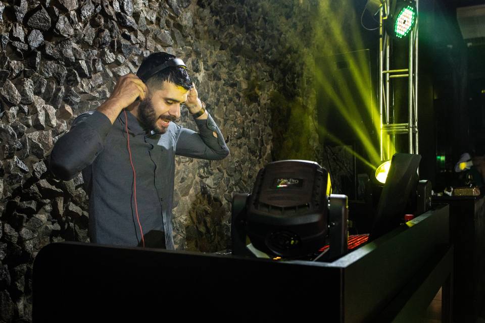 Mixando