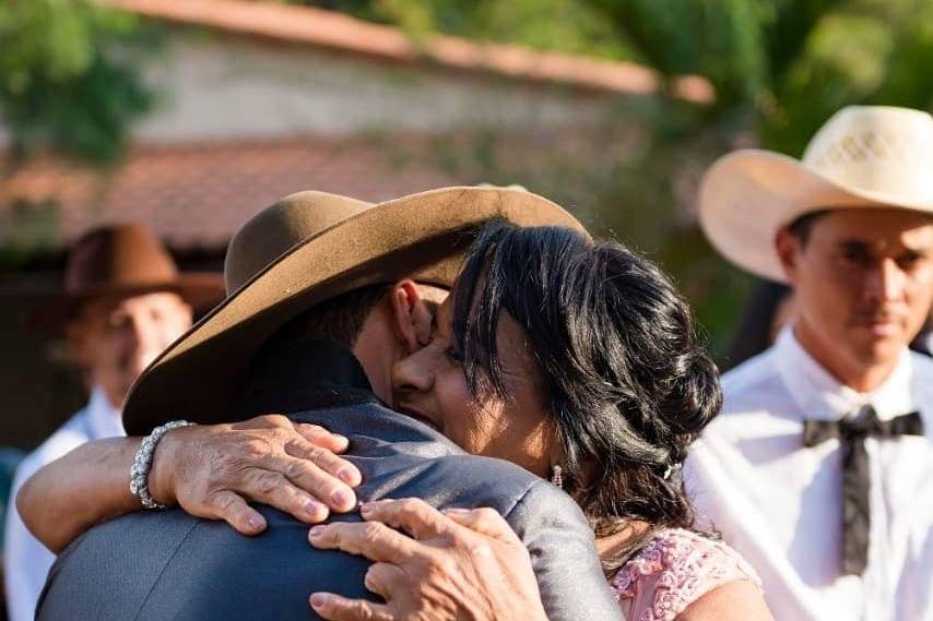 Camila e Júnior