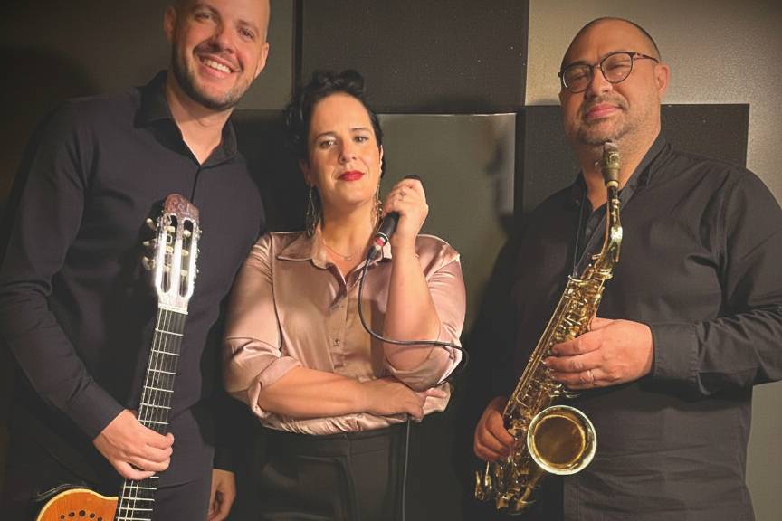 Trio de Voz, Violão e Saxofone