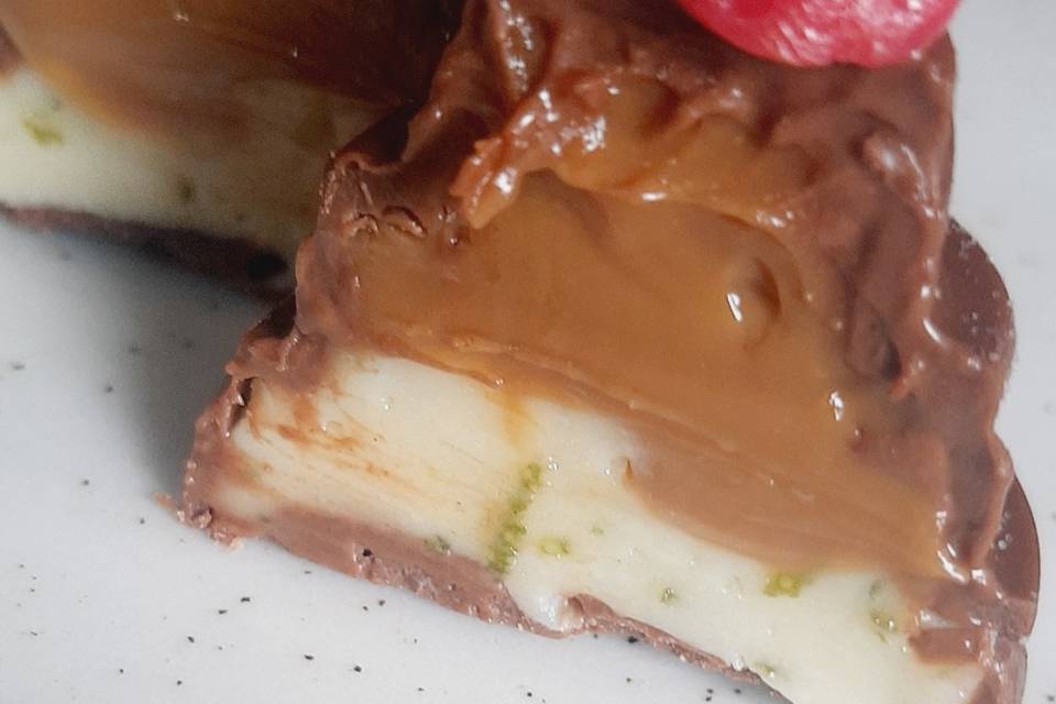 Cake de limão e doce de leite