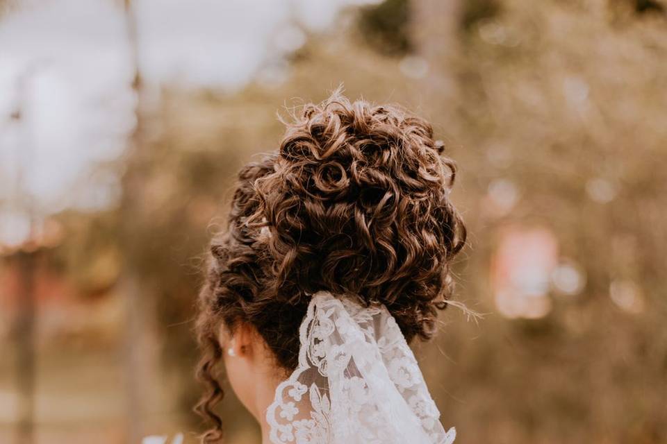 Penteado por Thaís Vianna