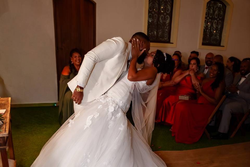Beijo do casal