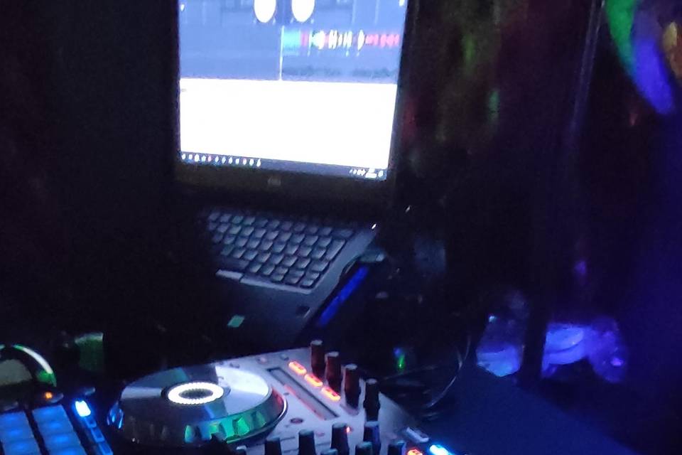 Setup DJ Augusto