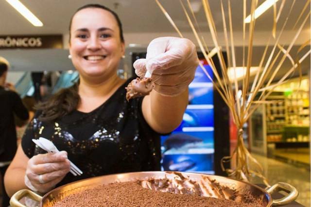 Bia Andreoni Brigadeiro Gourmet