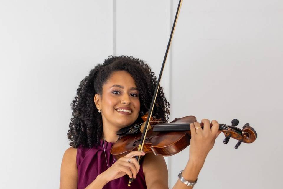 Larissa Violinista