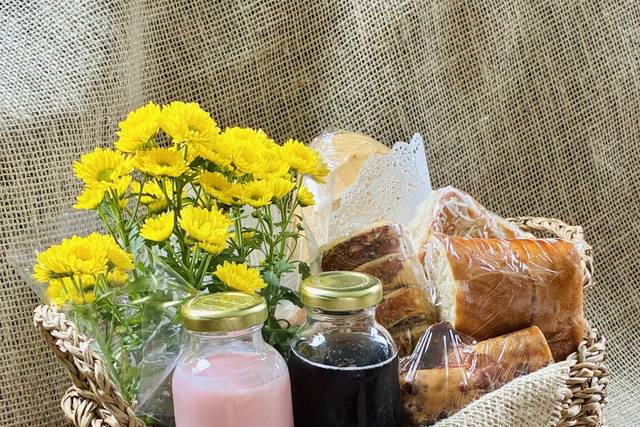 Cesta de Café da Manhã