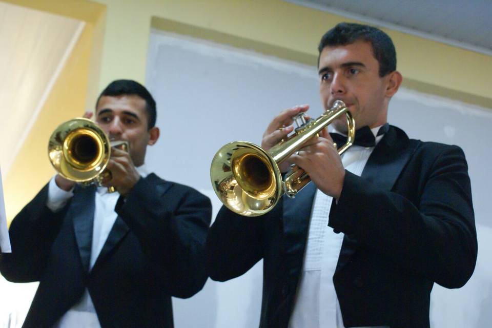 Trompetes durante a cerimônia